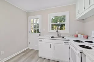 4926 Galveston Dr, Fayetteville, NC 28303 - Photo 11