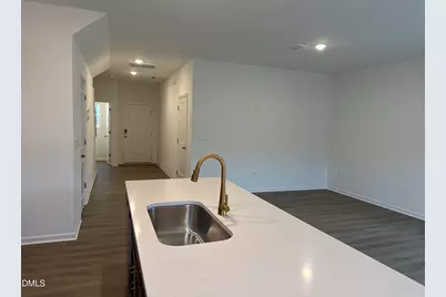 206 Flagstone Way, Wilsons Mills, NC 27520 - Photo 5