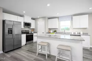 195 Jasmine St, Wendell, NC 27591 - Photo 5