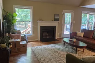 102 Carrousel Ln, Cary, NC 27513 - Photo 5