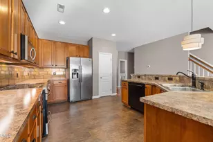 2639 Asher View Ct, Raleigh, NC 27606 - Photo 9