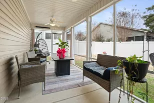 508 W Church St, Benson, NC 27504 - Photo 17