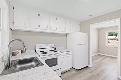 4943 Fieldcrest Drive, Fayetteville, NC 28303 - Photo 11