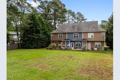 158 Pineland Circle, Raleigh, NC 27606 - Photo 33