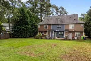 158 Pineland Cir, Raleigh, NC 27606 - Photo 33