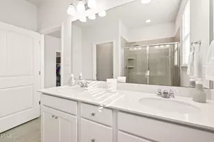 1121 Garrow Dr, Holly Springs, NC 27540 - Photo 19