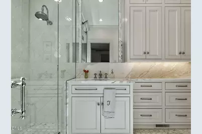 2427 Glenwood Avenue, Raleigh, NC 27608 - Photo 19