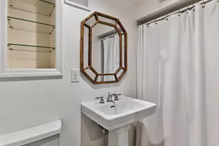 2427 Glenwood Ave, Raleigh, NC 27608 - Photo 29