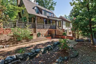 2427 Glenwood Ave, Raleigh, NC 27608 - Photo 33