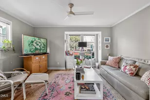 1111 Parkridge Ln, Raleigh, NC 27605 - Photo 7