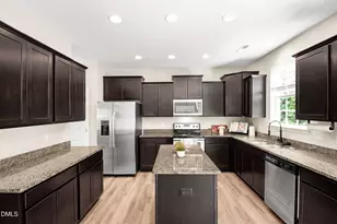 118 Hemlock Green Ln, Clayton, NC 27527 - Photo 11