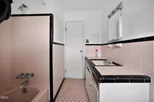 803 W Church St, Williamston, NC 27892 - Photo 11