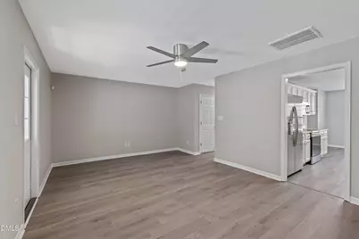 106 Gatwick Court, Clayton, NC 27520 - Photo 13