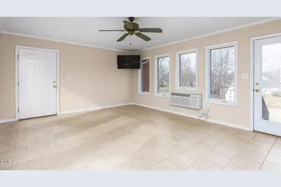 209 E Dillard Street, Mebane, NC 27302 - Photo 11