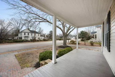 230 Chavasse Avenue, Henderson, NC 27536 - Photo 5