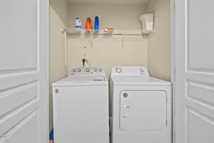 8015 Sunset Branch Ct, Raleigh, NC 27612 - Photo 17