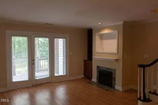 1 Forest Glen Dr, Chapel Hill, NC 27517 - Photo 5