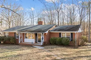 122 Ridgecrest Dr, Warrenton, NC 27589 - Photo 3