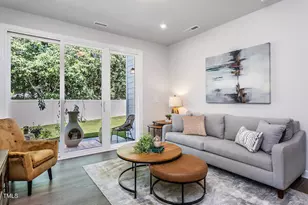 221 Oak Summit Pl, Chapel Hill, NC 27516 - Photo 15