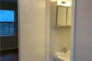 1421 Cherrycrest Dr, Durham, NC 27704 - Photo 5