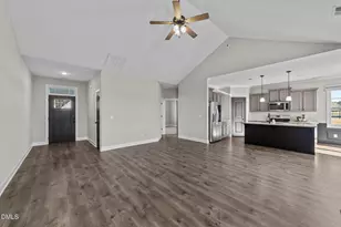 45 Watersedge Ln, Smithfield, NC 27577 - Photo 3