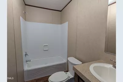 5264 Lois Lane, Graham, NC 27253 - Photo 13