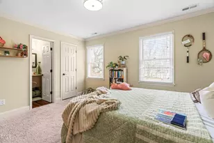 710 Powell Dr, Raleigh, NC 27606 - Photo 19