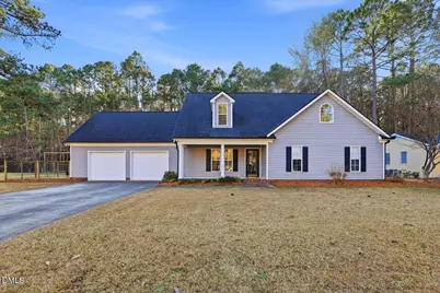 205 W Wilson Street, Smithfield, NC 27577 - Photo 1