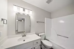 5538 Sharpe Dr, Raleigh, NC 27612 - Photo 17