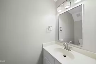 5538 Sharpe Dr, Raleigh, NC 27612 - Photo 11