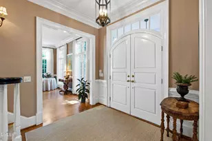 2536 Wake Dr, Raleigh, NC 27608 - Photo 3