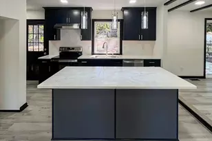 912 E Sanders St, Four Oaks, NC 27524 - Photo 7