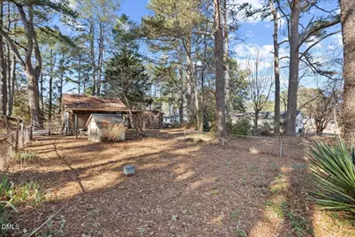 912 E Sanders Street, Four Oaks, NC 27524 - Photo 27