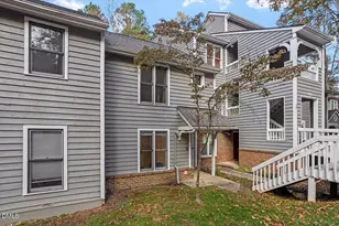100 Hunting Chase, Cary, NC 27513 - Photo 3
