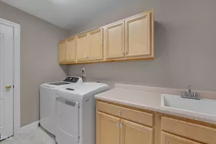 112 Beckford Rd, Cary, NC 27518 - Photo 45