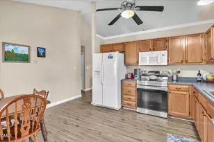 404 Noonday Ct, Holly Springs, NC 27540 - Photo 11