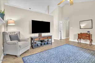 404 Noonday Ct, Holly Springs, NC 27540 - Photo 7