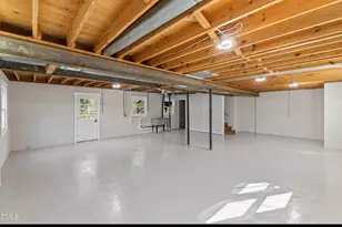 1009 Wilshire Dr, Cary, NC 27511 - Photo 43