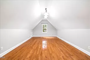 3205 Suncrest Village Ln, Raleigh, NC 27616 - Photo 17