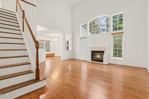 9109 Club Hill Dr, Raleigh, NC 27617 - Photo 5