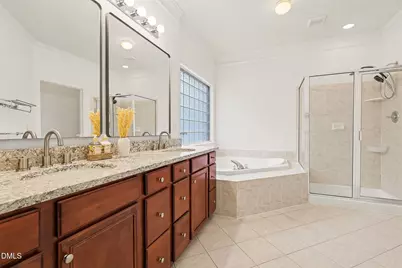 9109 Club Hill Drive, Raleigh, NC 27617 - Photo 25