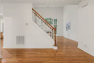 9109 Club Hill Dr, Raleigh, NC 27617 - Photo 9