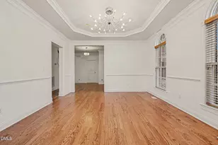 9109 Club Hill Dr, Raleigh, NC 27617 - Photo 11