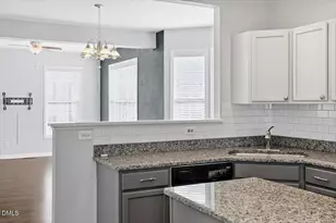 5531 Crabtree Park Ct, Raleigh, NC 27612 - Photo 11