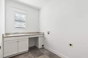 409 Wanderview Ln, Holly Springs, NC 27540 - Photo 47