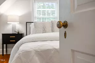 406 E Markham Ave, Durham, NC 27701 - Photo 37