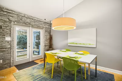 300 W Poplar Avenue, Carrboro, NC 27510 - Photo 7