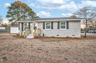 206 N Lumber St, Nashville, NC 27856 - Photo 1