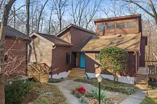 5317 Hideaway Dr, Chapel Hill, NC 27516 - Photo 3