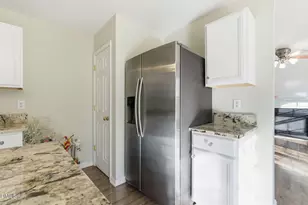 417 Downing Glen Dr, Morrisville, NC 27560 - Photo 19